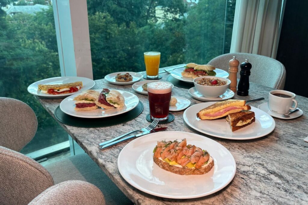 olívia café da tarde