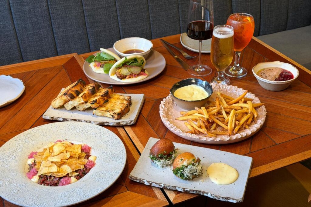 happy hour no trago em curitiba