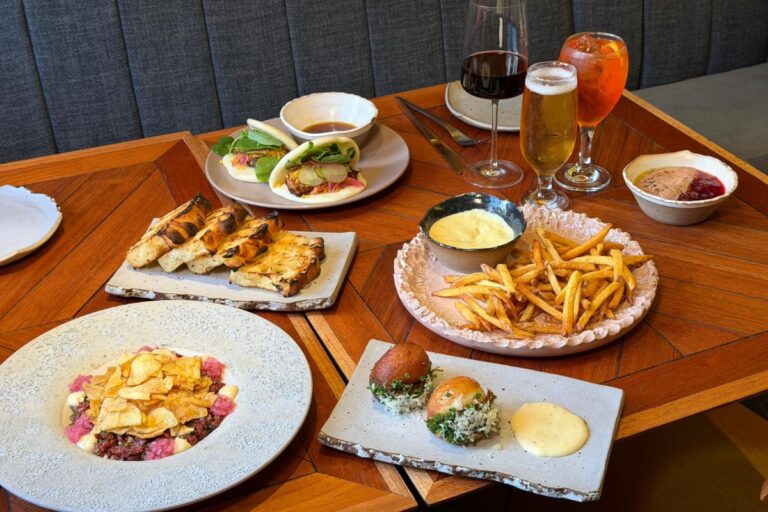 happy hour no trago em curitiba