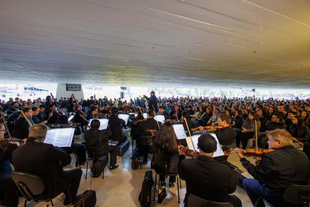 mostly mozart osquestra